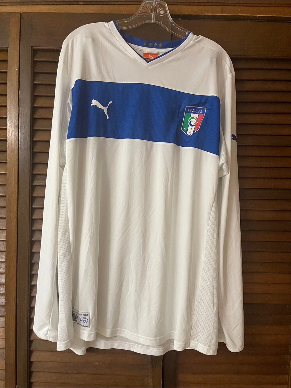 Puma Men’s Italia Long Sleeve Soccer Jersey